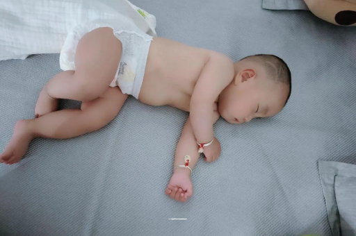 禹州宝宝口水多怎么回事